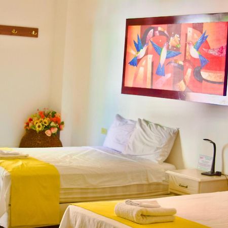 Galapagos Isabela Hotel Loja Пуэрто-Вильямиль Экстерьер фото
