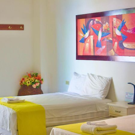 Galapagos Isabela Hotel Loja Пуэрто-Вильямиль Экстерьер фото
