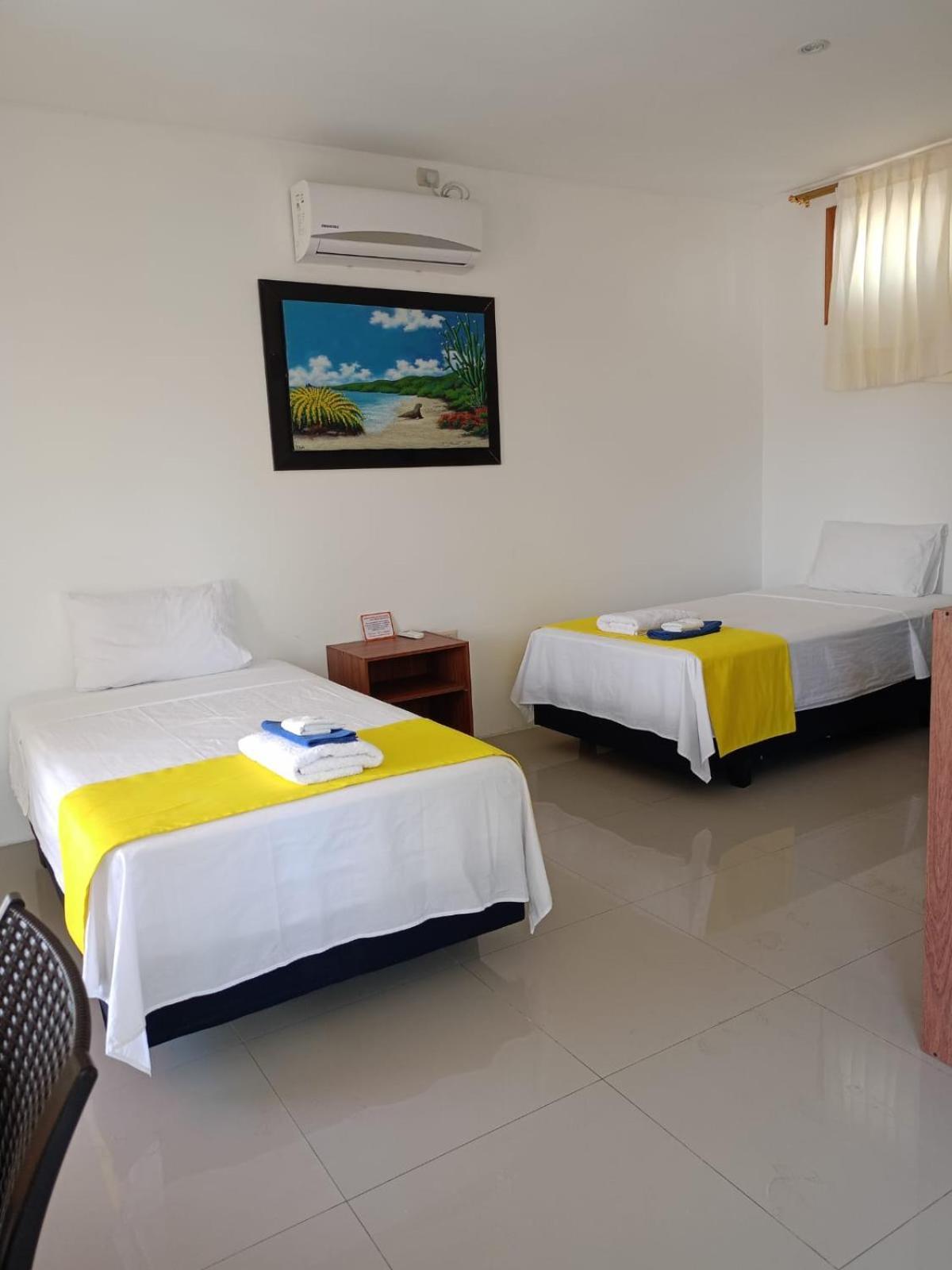 Galapagos Isabela Hotel Loja Пуэрто-Вильямиль Экстерьер фото